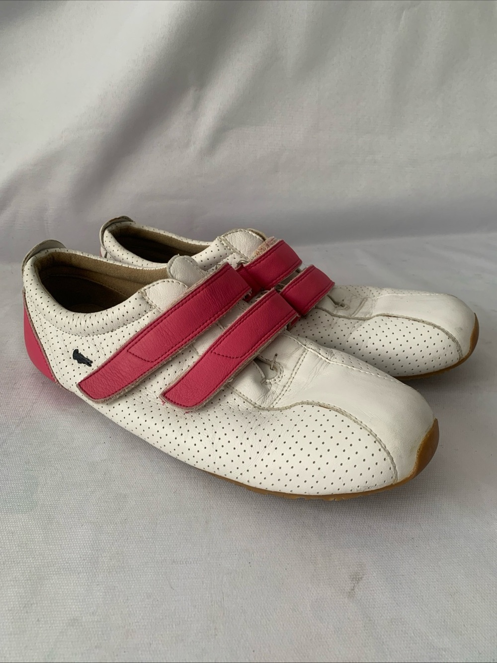 VTG Lacoste Walking Shoes White Leather Pink Straps Activewear Preppy Retro 10
